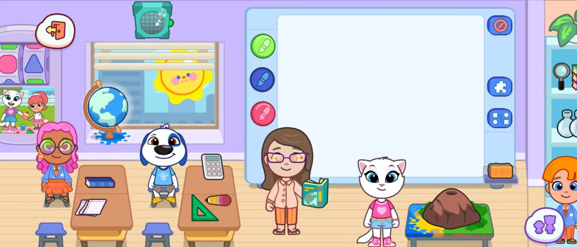 《汤姆猫小镇》学校场景探索玩法